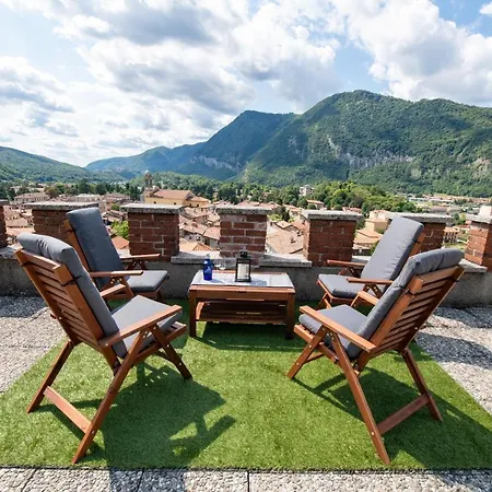 Appartement Bella Alda Beautiful Castle Penthouse Canzo