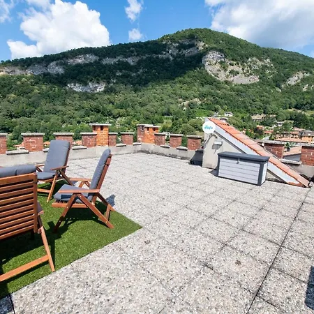 Bella Alda Beautiful Castle Penthouse