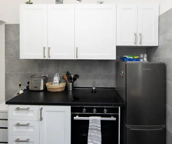 Διαμέρισμα Bella Alda Beautiful Castle Penthouse Canzo