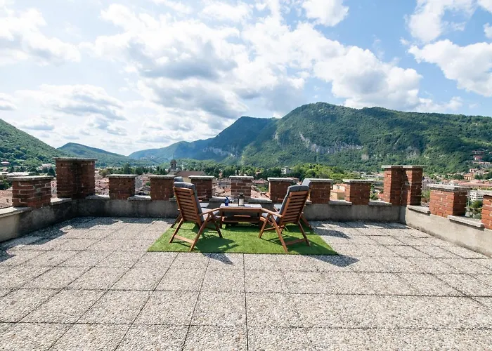 Bella Alda Beautiful Castle Penthouse Apartament *
