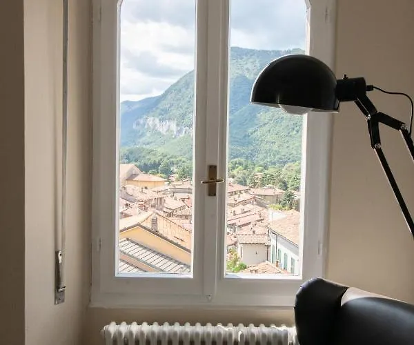 Bella Alda Beautiful Castle Penthouse Apartament